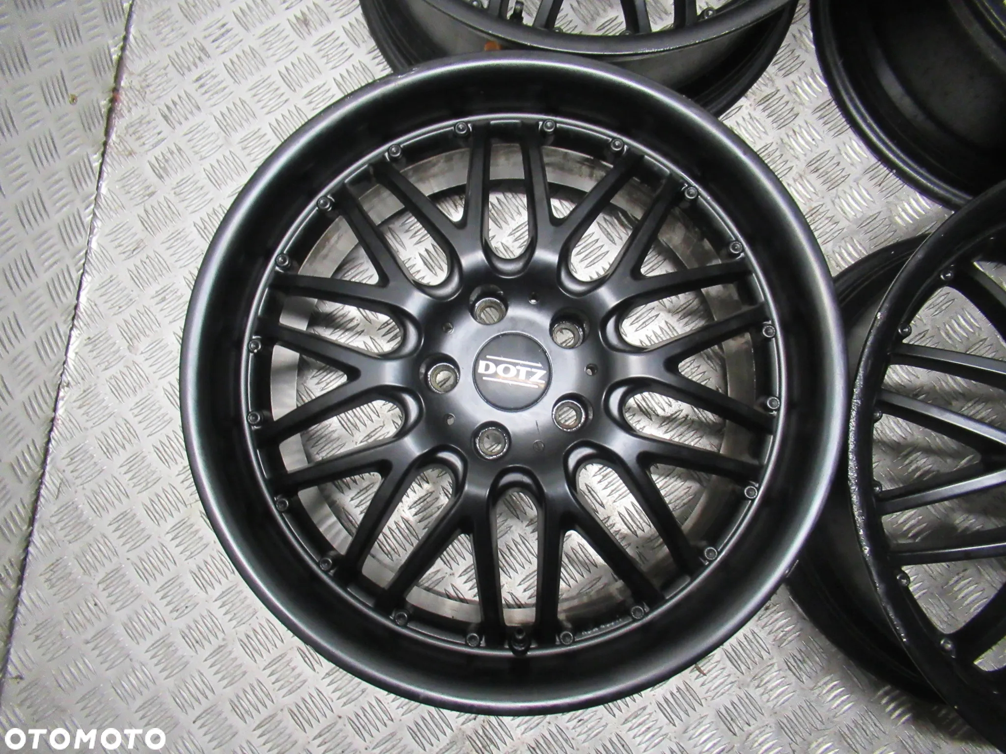 Felgi DOTZ Vw Audi Seat Skoda Mercedes 8Jx18 et35 5x112 - 5