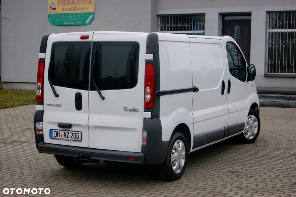 Renault TRAFIC - 13