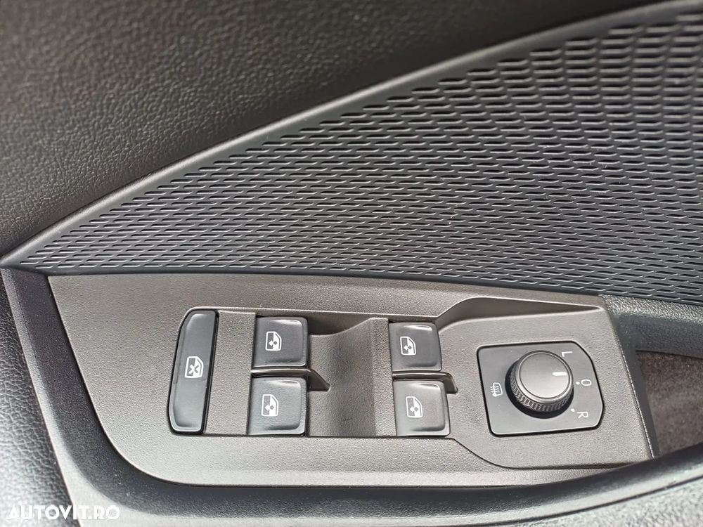 Skoda Octavia Combi 2.0 TDI Ambition - 12