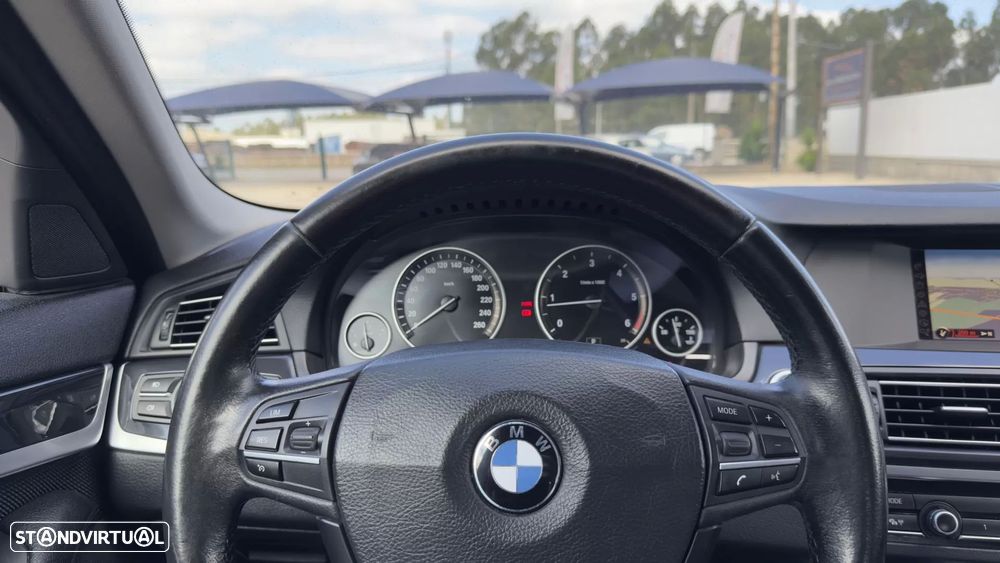 BMW 520 d Line Modern Auto - 31
