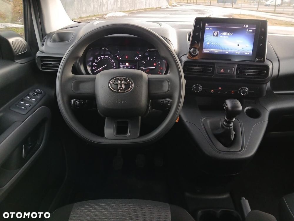 Toyota Proace City Verso 1.5 D-4D Business - 24
