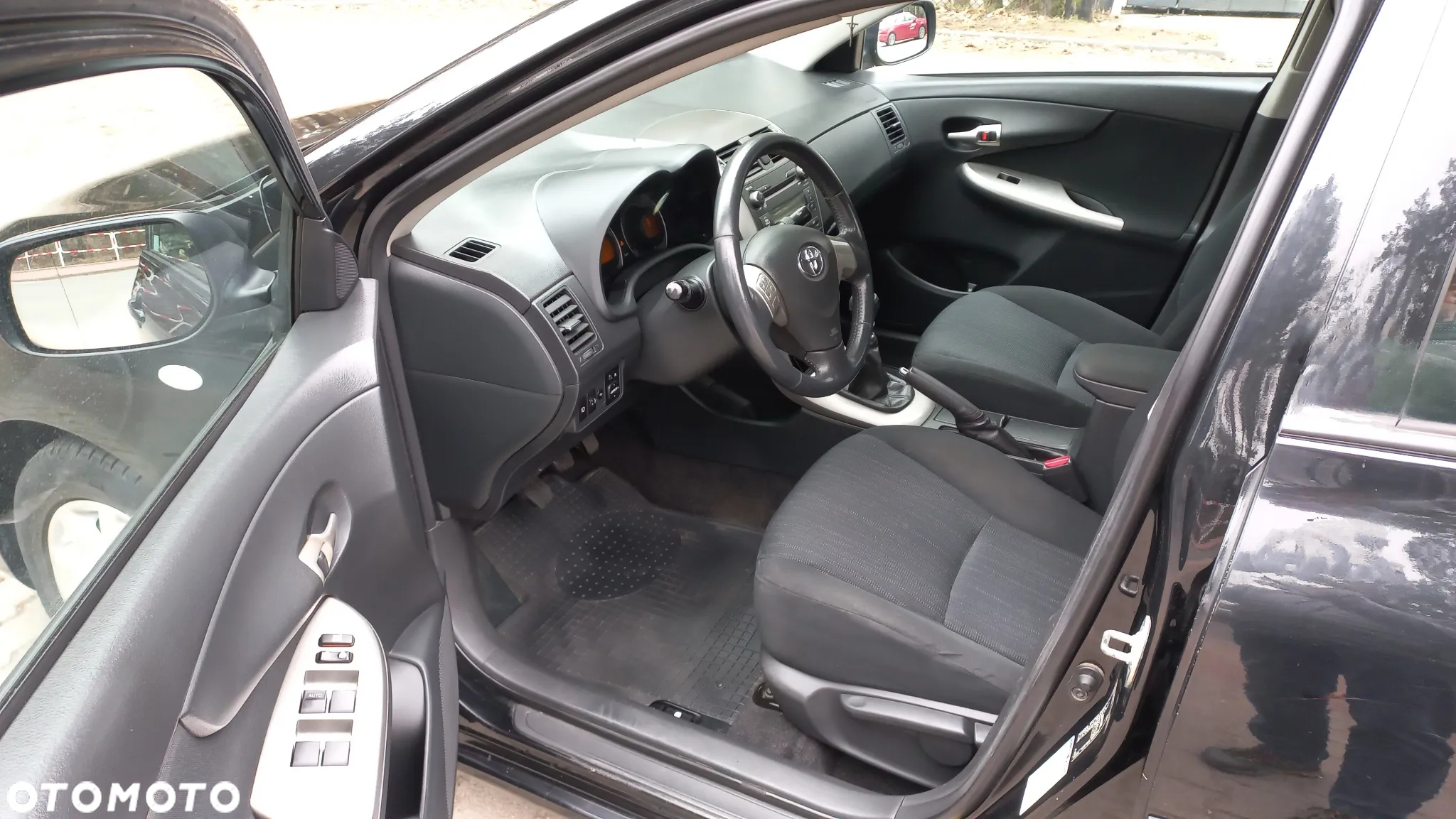 Toyota Corolla 1.4 D-4D Luna - 8