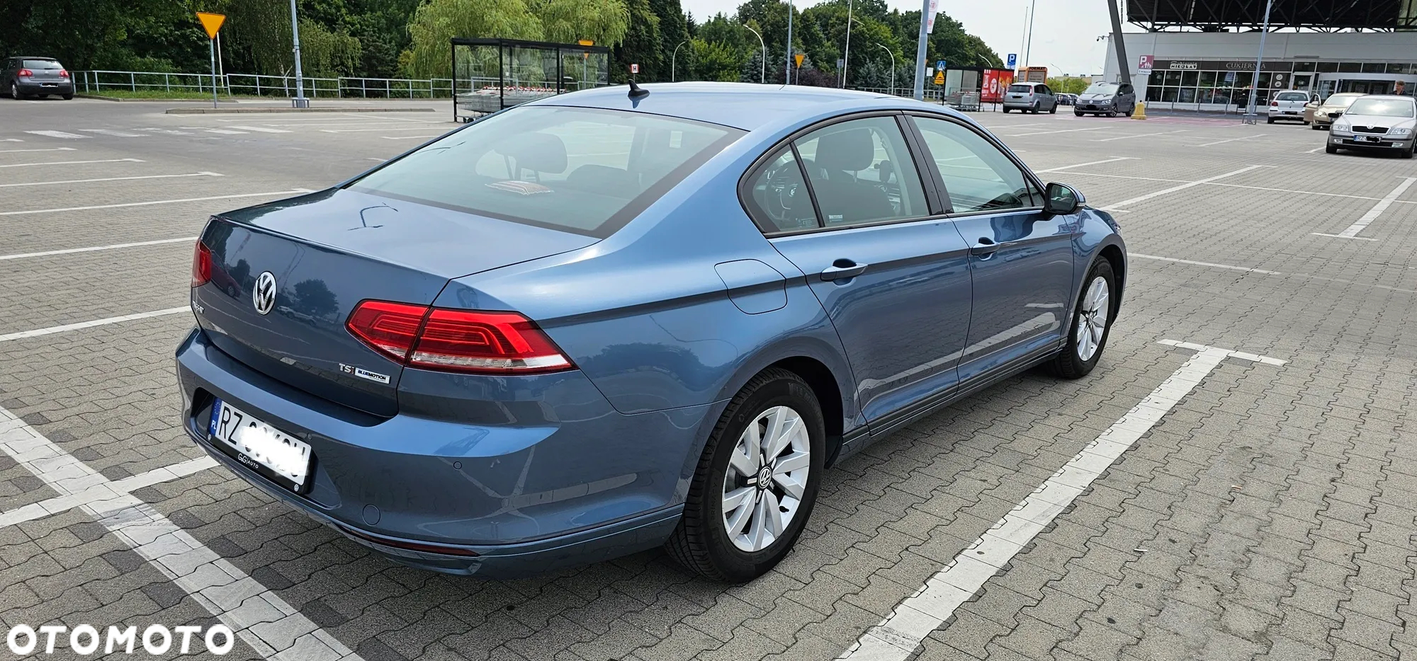 Volkswagen Passat 1.4 TSI BMT Trendline - 3