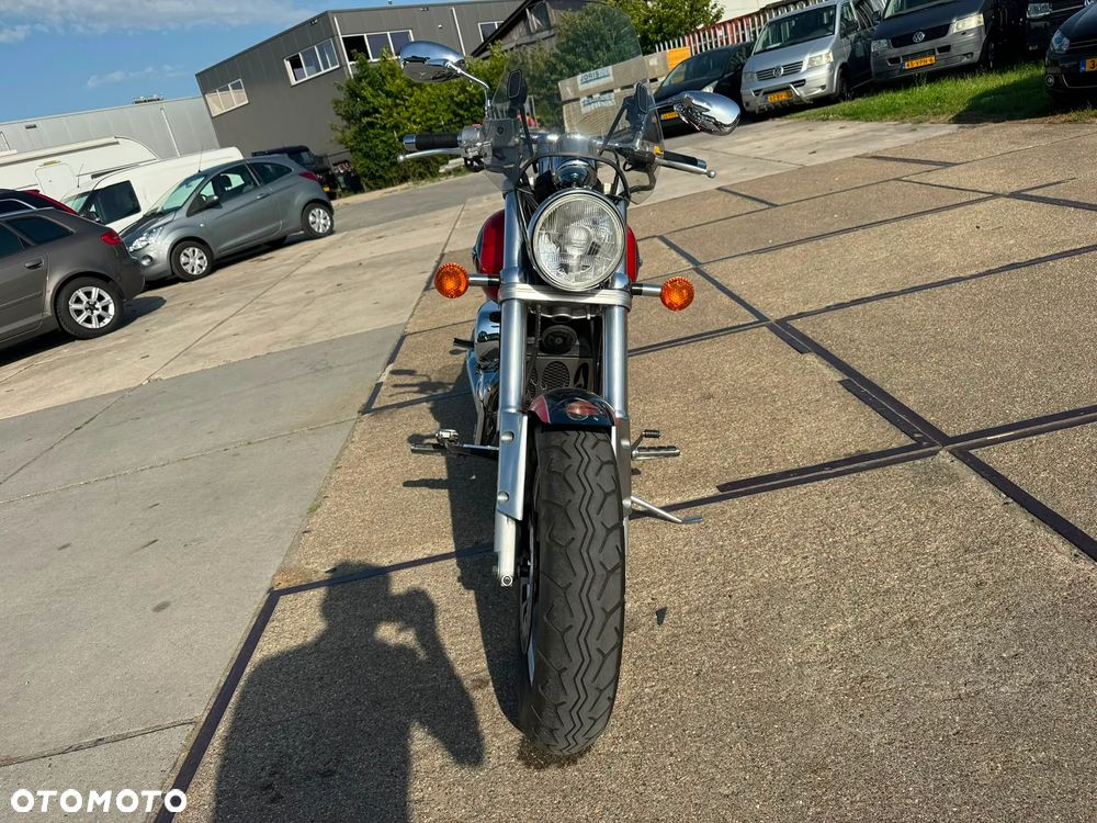 Suzuki Marauder - 7