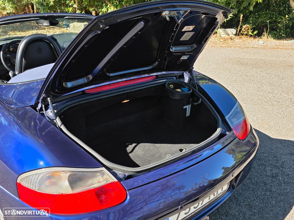 Porsche Boxster 2.7 - 10