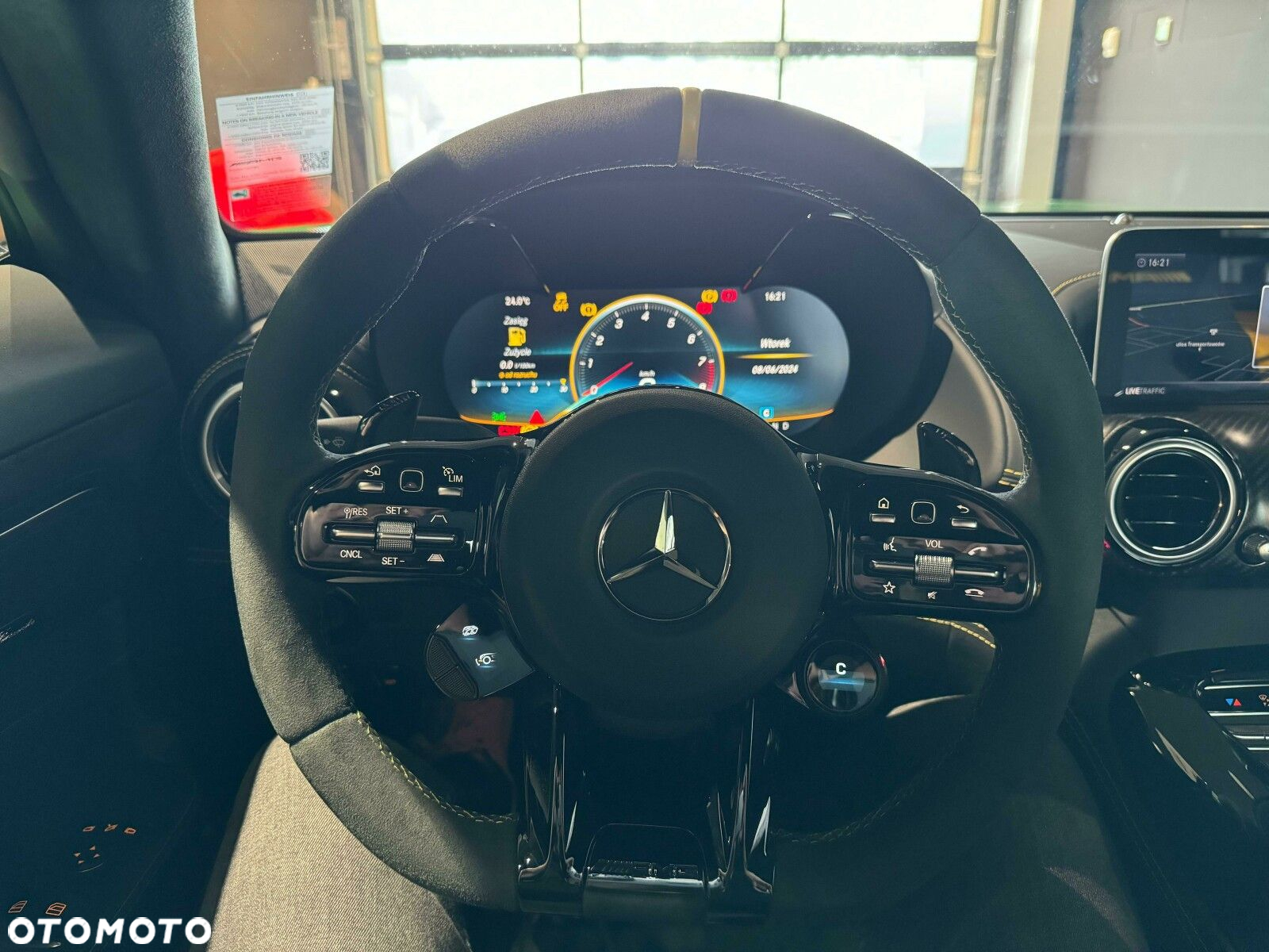 Mercedes-Benz AMG GT - 17