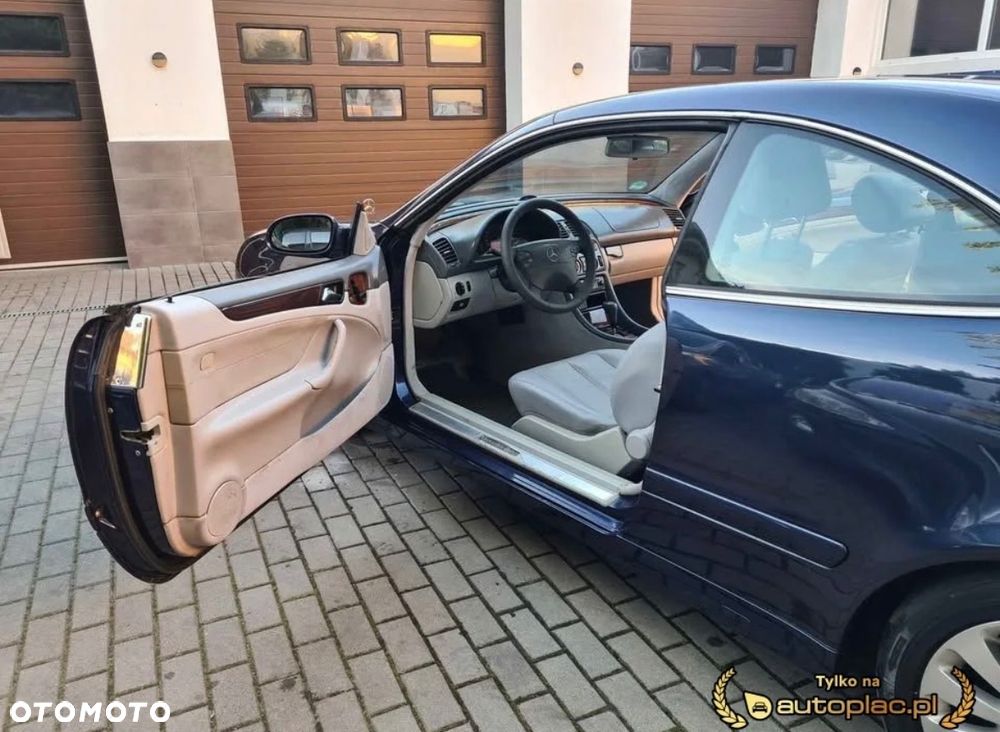 Mercedes-Benz CLK - 7