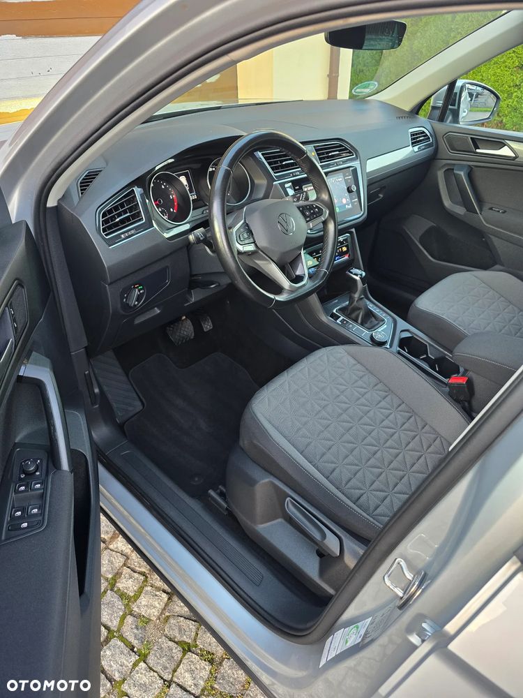 Volkswagen Tiguan 2.0 TDI SCR 4Motion DSG IQ.DRIVE - 11