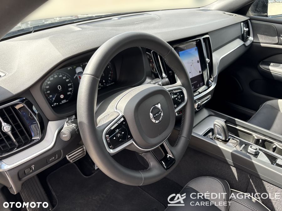 Volvo S60 B5 B R-Design - 13