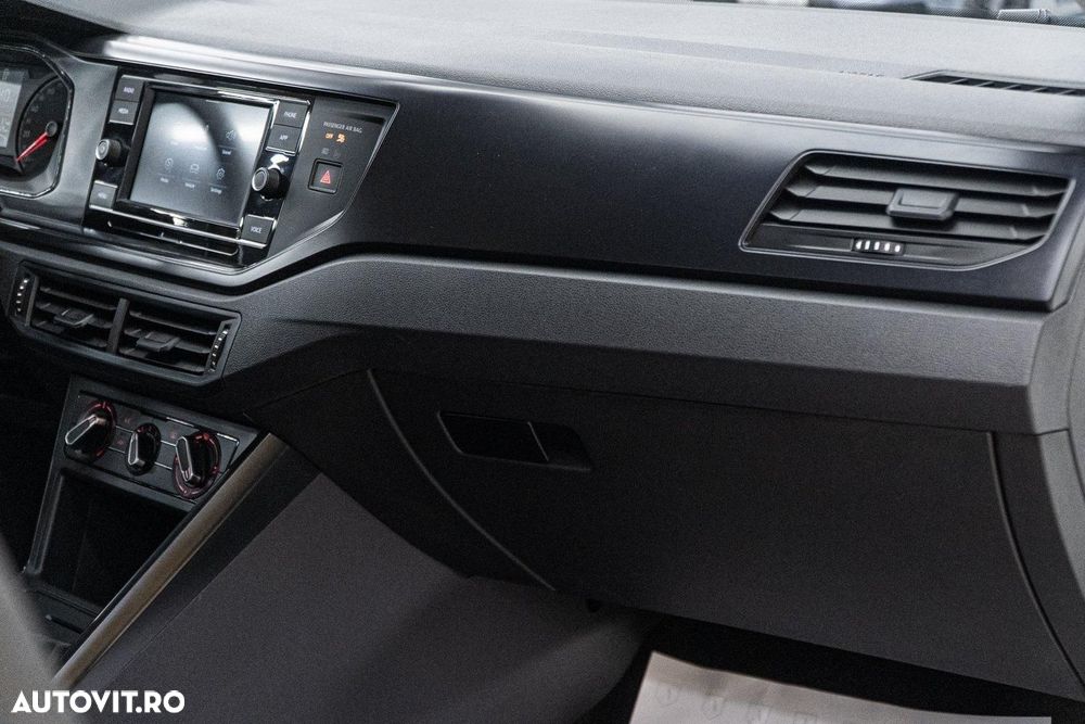 Volkswagen Polo 1.0 Comfortline - 21