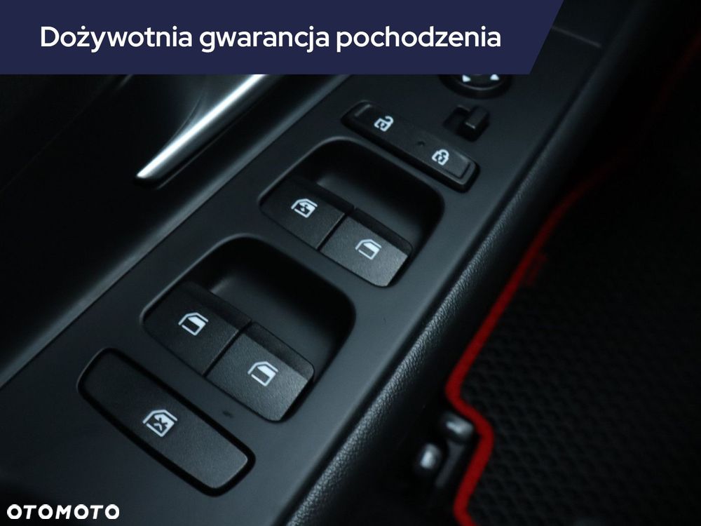 Hyundai Elantra - 17
