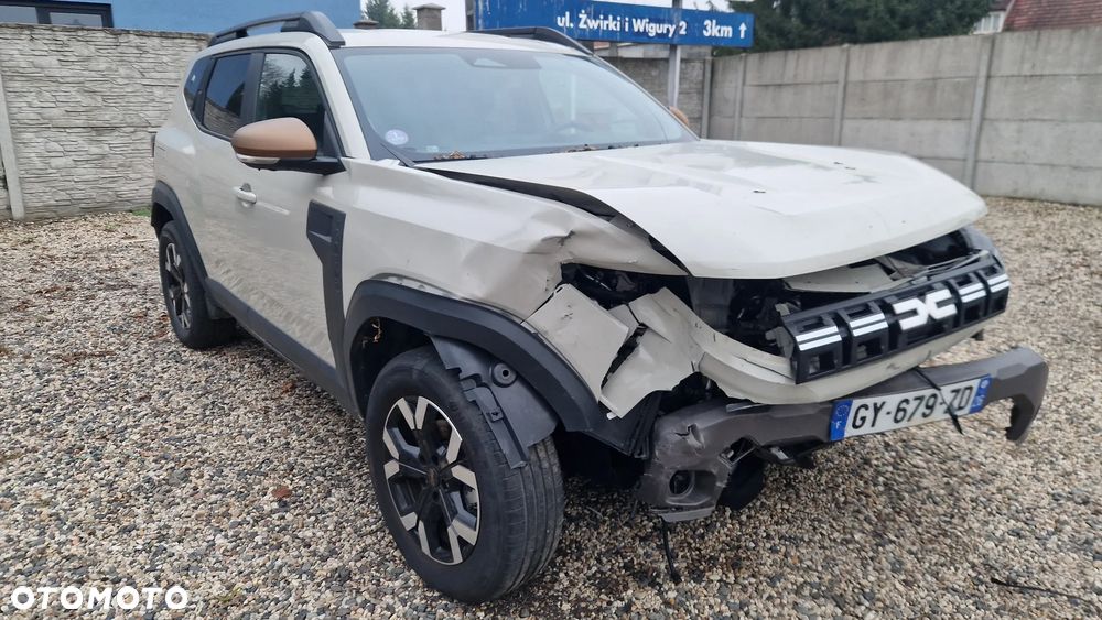 Dacia Duster 1.6 Full Hybrid 140 Journey+ MMT - 4