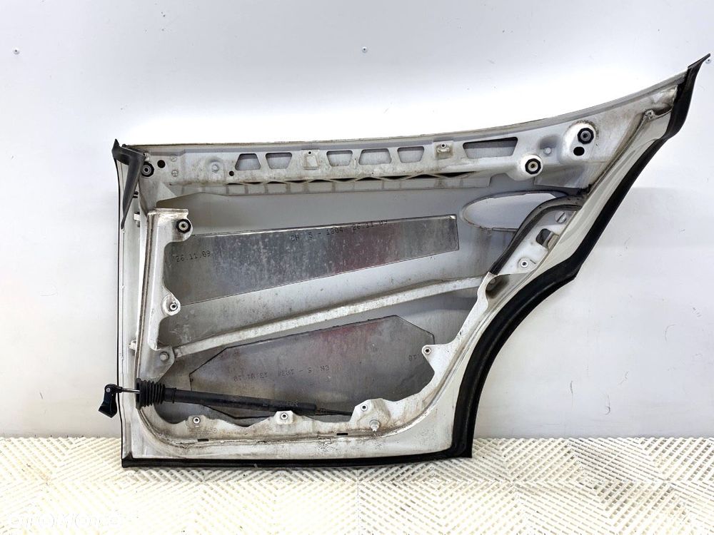 DRZWI PRAWY TYŁ  PORSCHE PANAMERA (970) 2009 - 2017 4.8 4S 294 kW [400 KM] benzyna 2009 - 2013 - 8