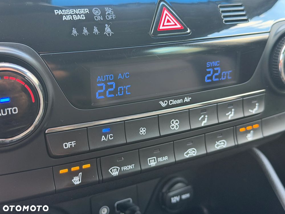 Hyundai Tucson 1.7 CRDI BlueDrive TourdePologne 2WD - 41