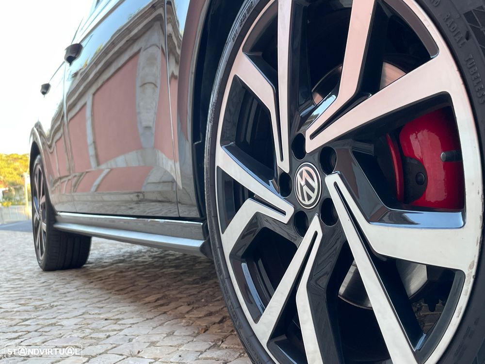 VW Polo 2.0 TSI GTI DSG - 44