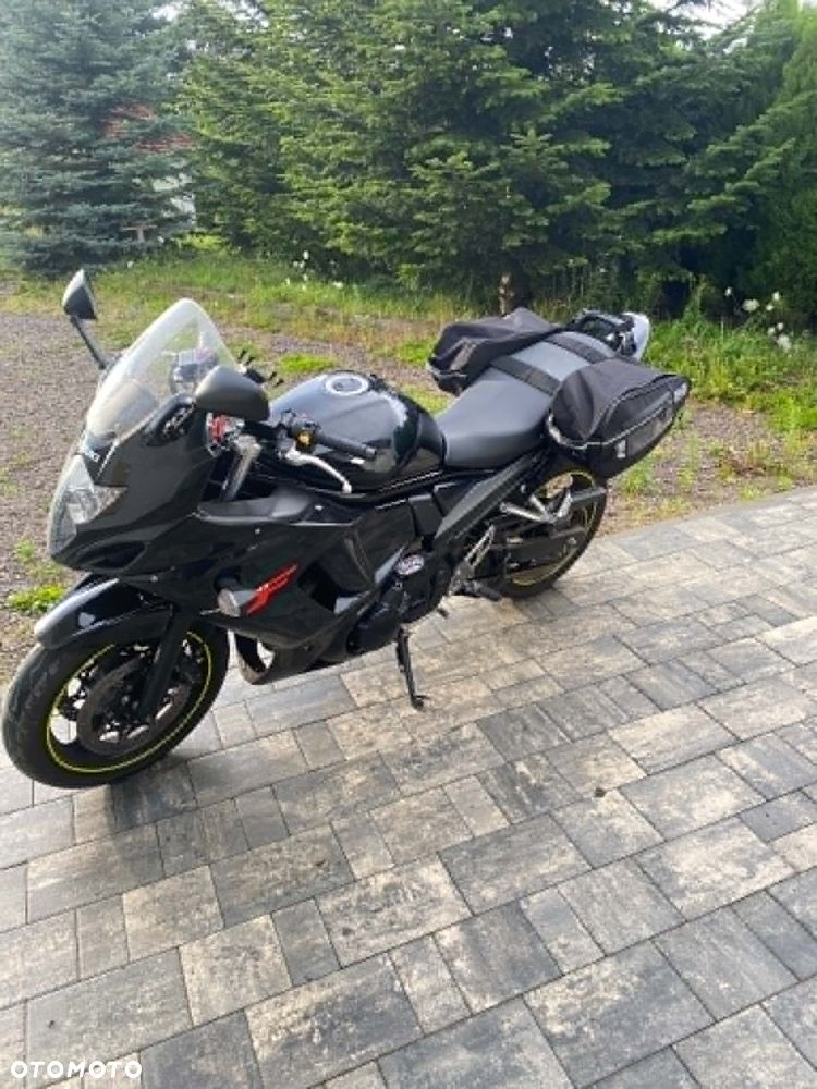 Suzuki GSX-F - Katana - 2