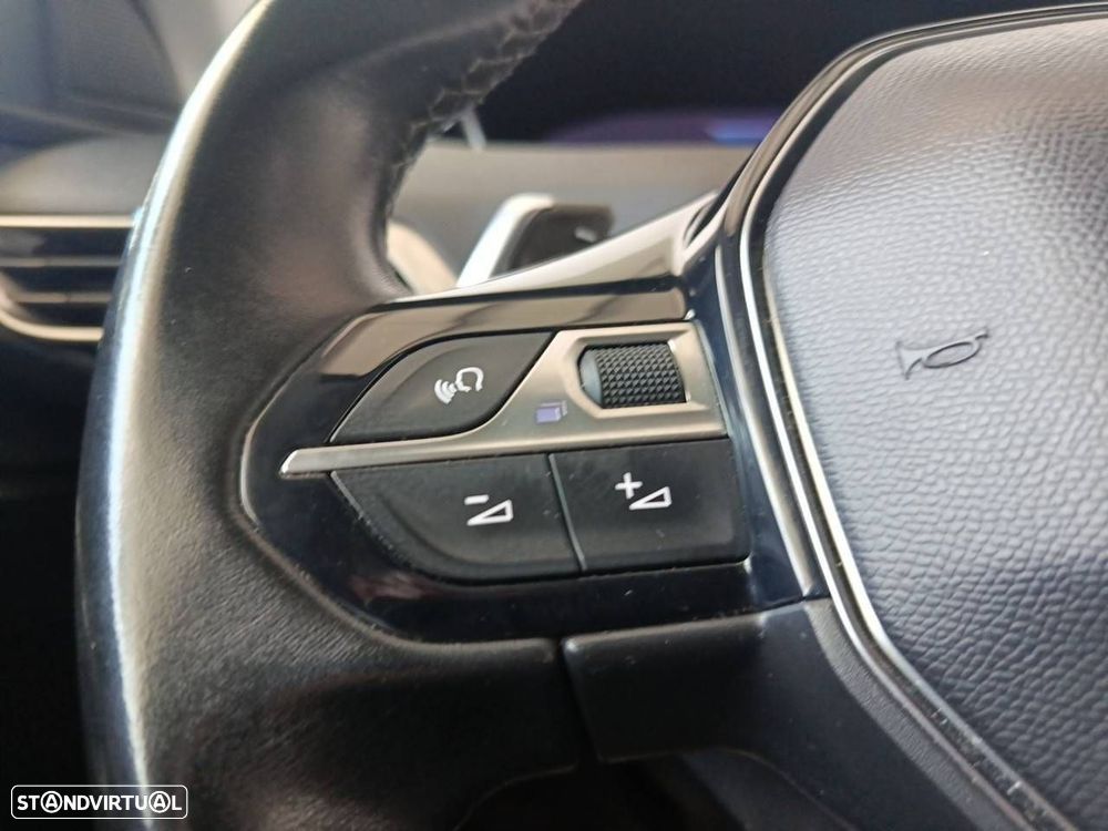 Peugeot 5008 1.5 BlueHDi Allure Pack EAT8 - 16