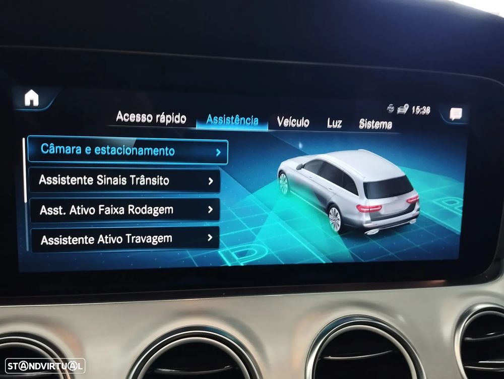 Mercedes-Benz E 300 de AMG Line - 42