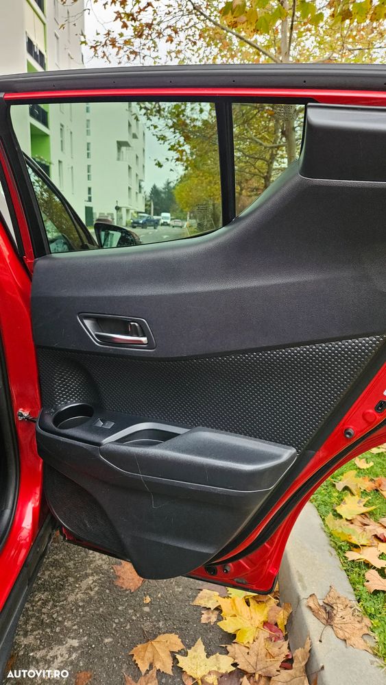 Toyota C-HR 1.8 HSD 122 CP 4x2 CVT C-enter - 16