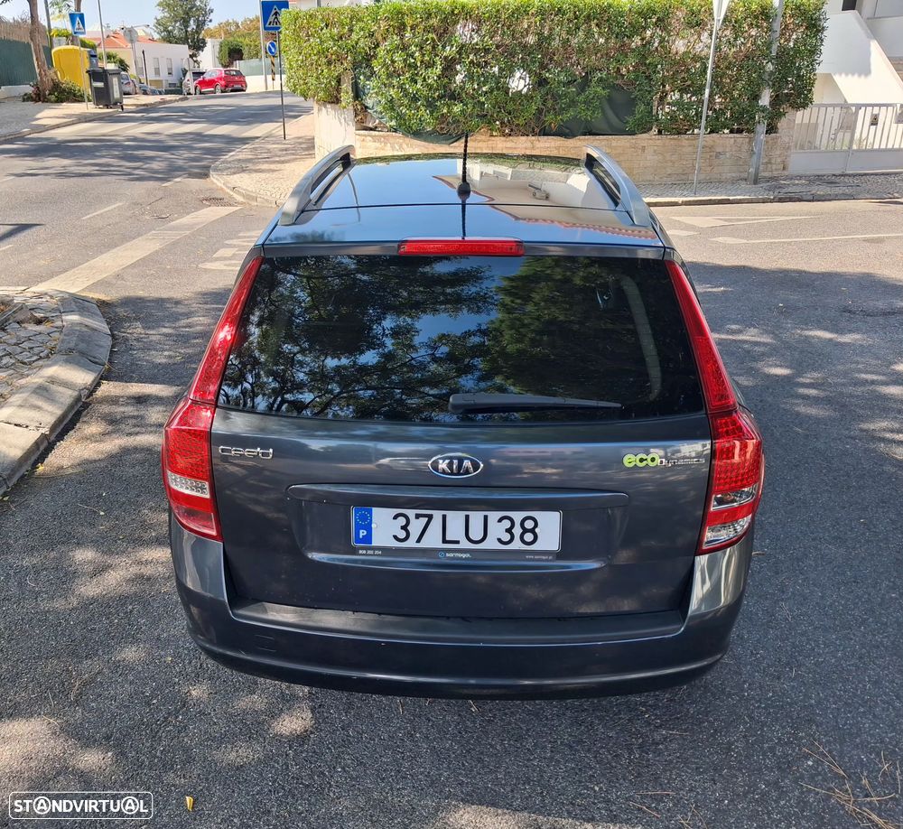 Kia Ceed SW 1.6 CRDi TX ISG - 6