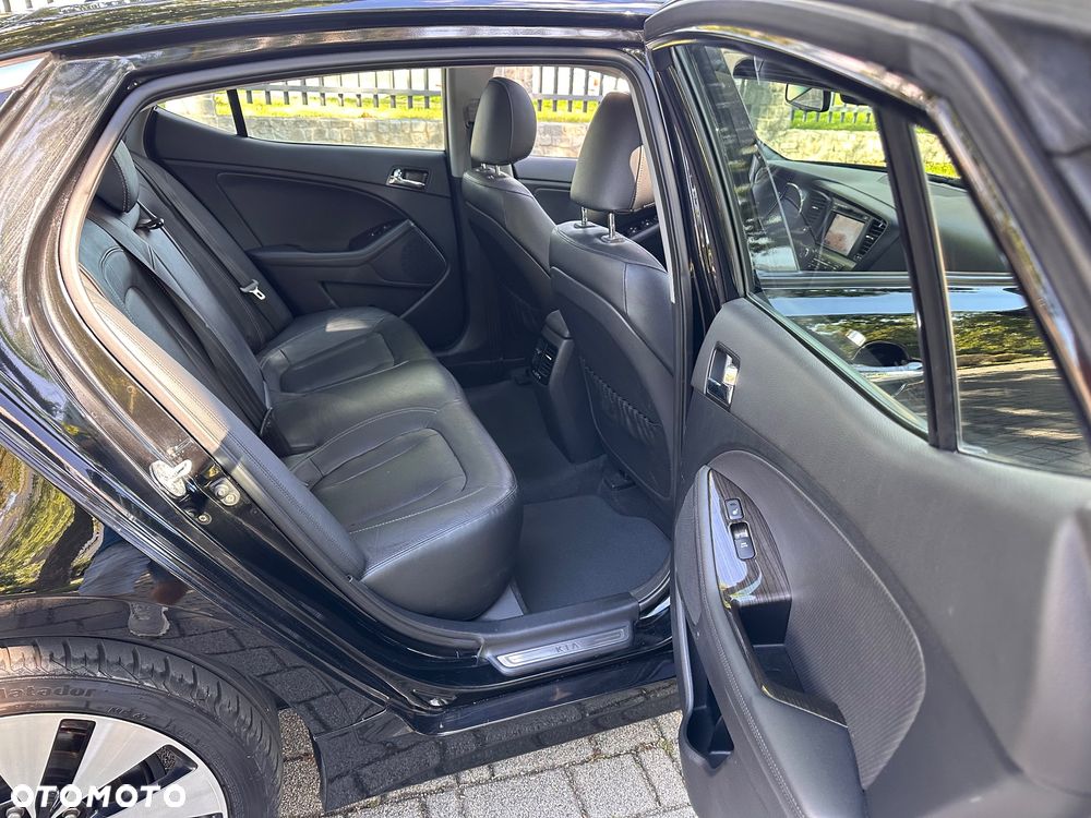 Kia Optima 2.0 XL - 24