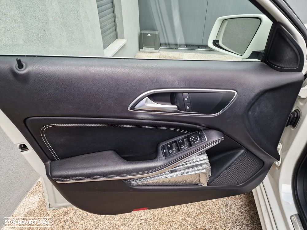 Mercedes-Benz A 180 CDI BE Urban - 21