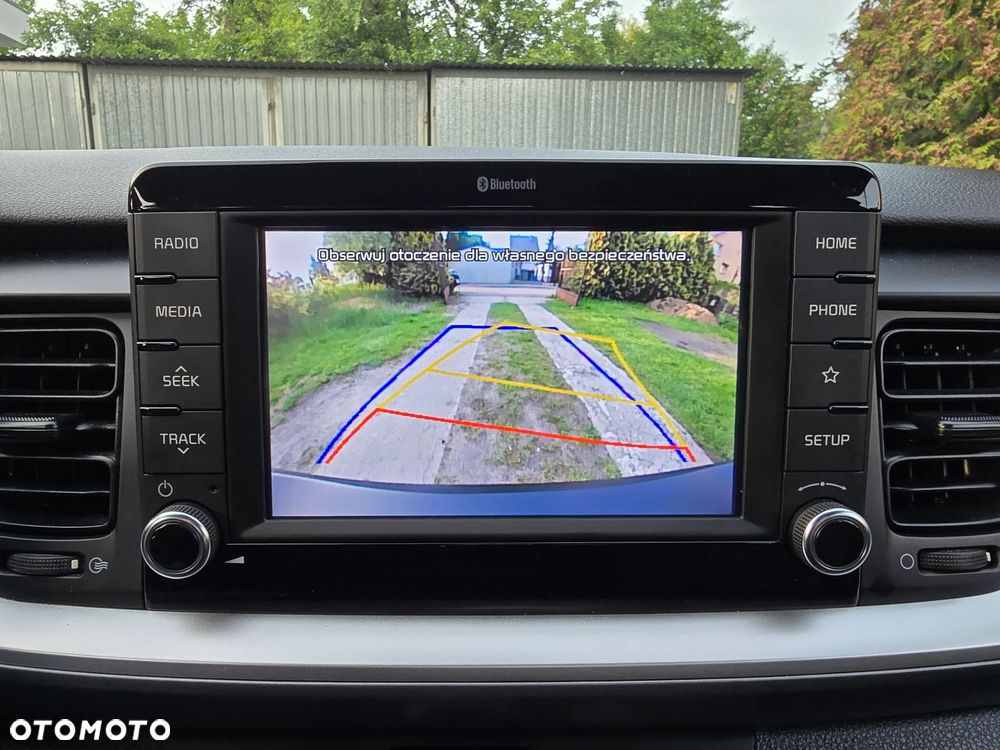 Kia Stonic 1.4 L - 14
