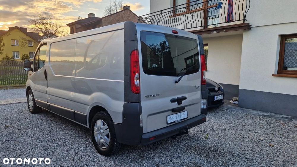 Renault Trafic - 4