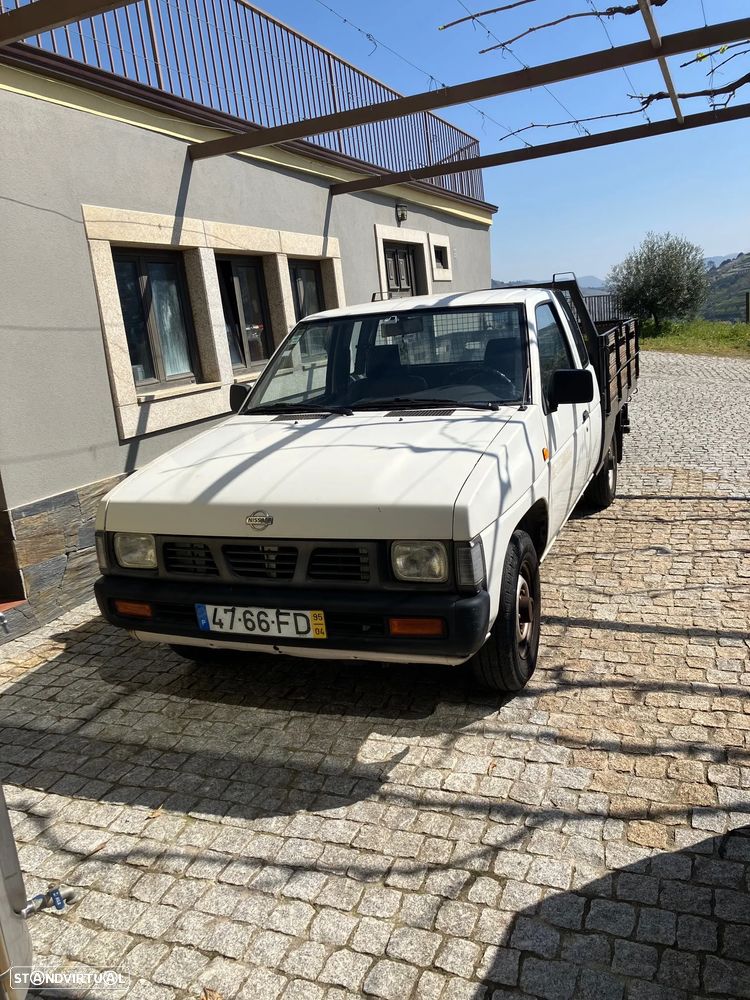 Nissan Pick Up 2.5 D King Cab - 1