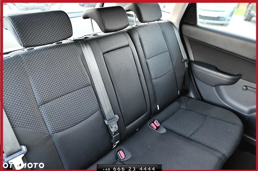 Hyundai i30 1.4 Comfort - 18