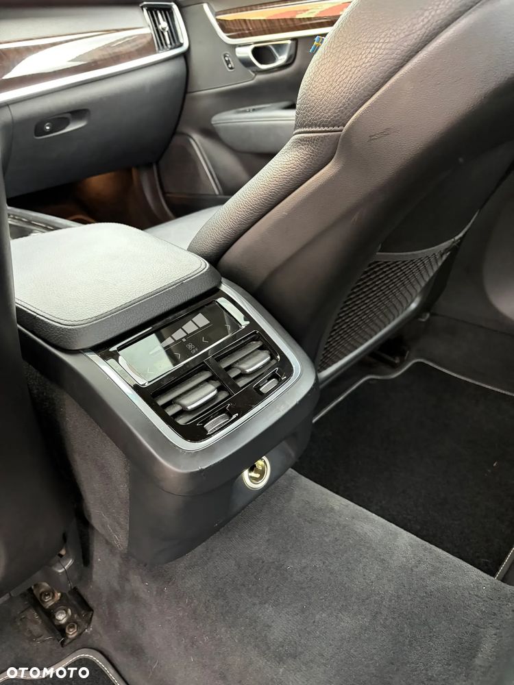 Volvo S90 T6 AWD Momentum - 7