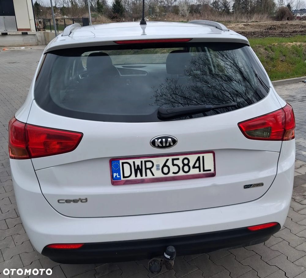 Kia Ceed 1.6 CRDi L - 6