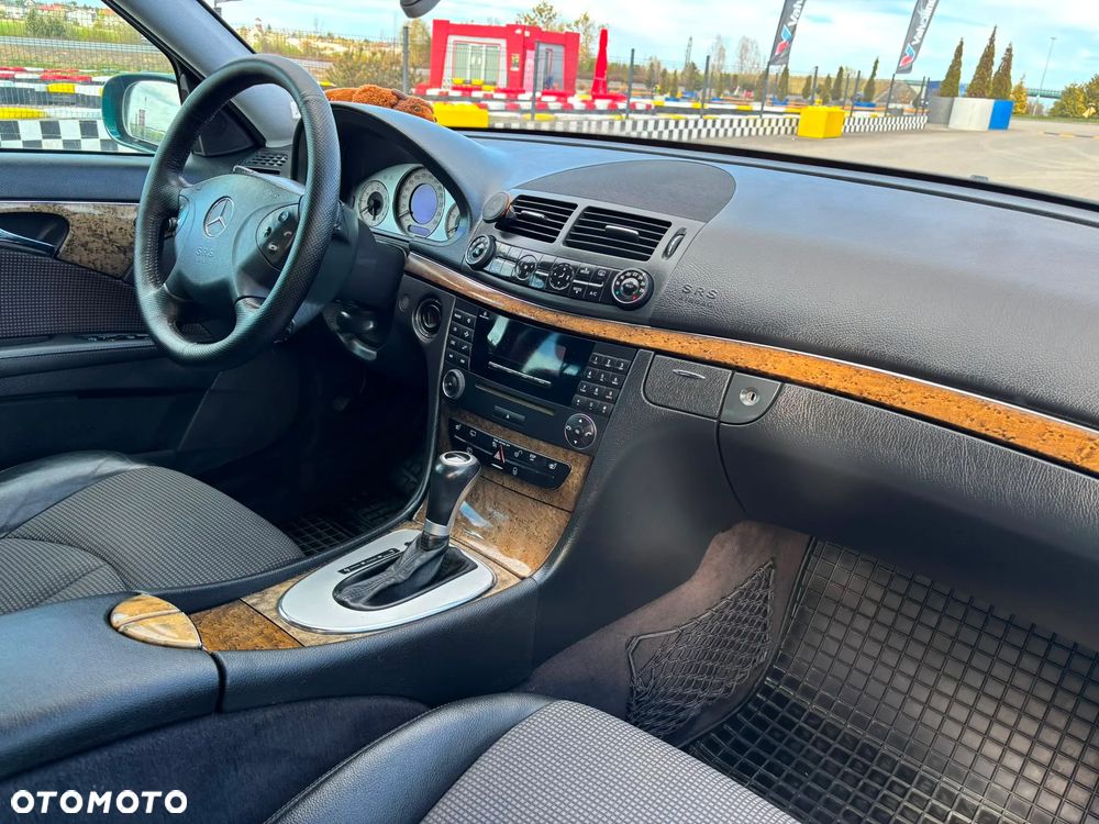 Mercedes-Benz Klasa E 280 CDI 4Matic Automatik Avantgarde DPF - 11