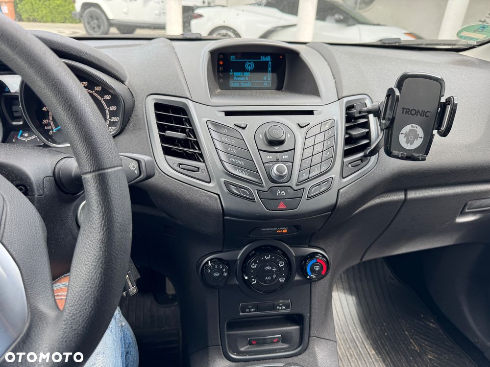 Ford Fiesta 1.0 EcoBoost Titanium - 7
