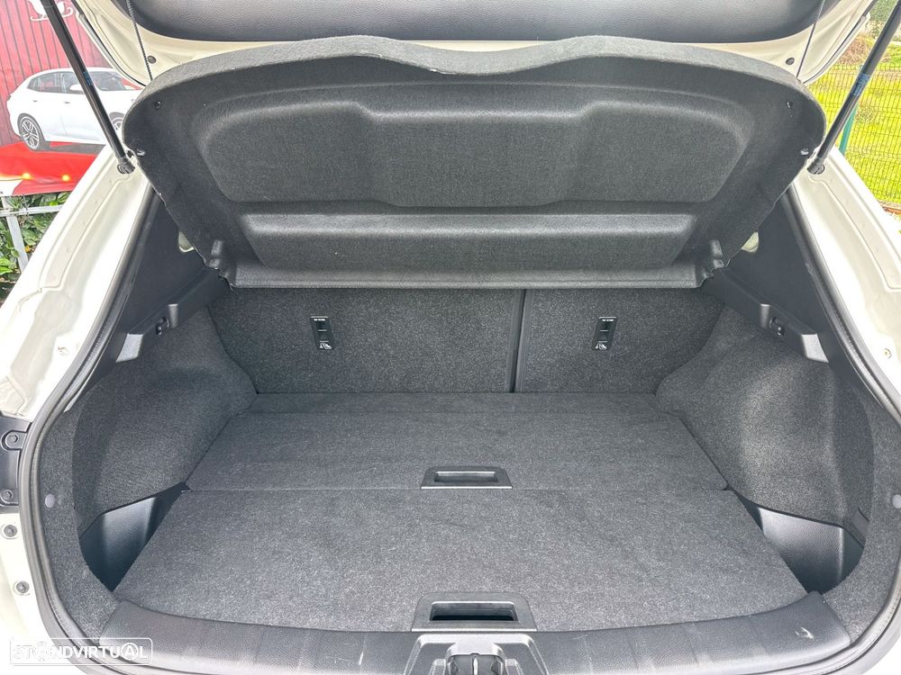 Nissan Qashqai 1.5 dCi 360 - 13