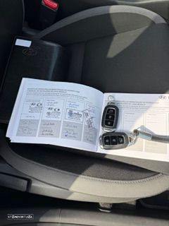 Hyundai Kauai 1.6 CRDi Premium 7DCT - 25