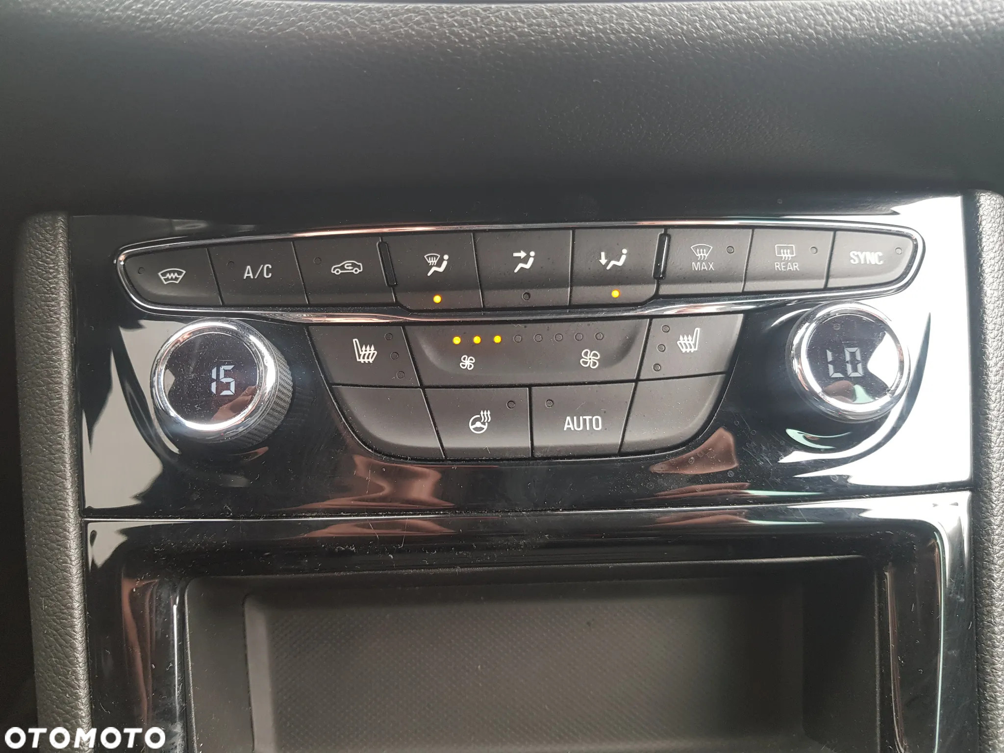 Opel Astra V 1.5 CDTI Elegance S&S - 19