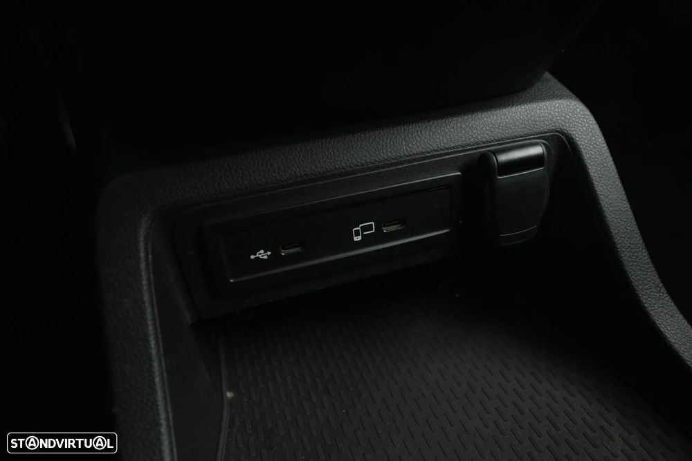 Mercedes-Benz T 180 d Auto Progressive - 25