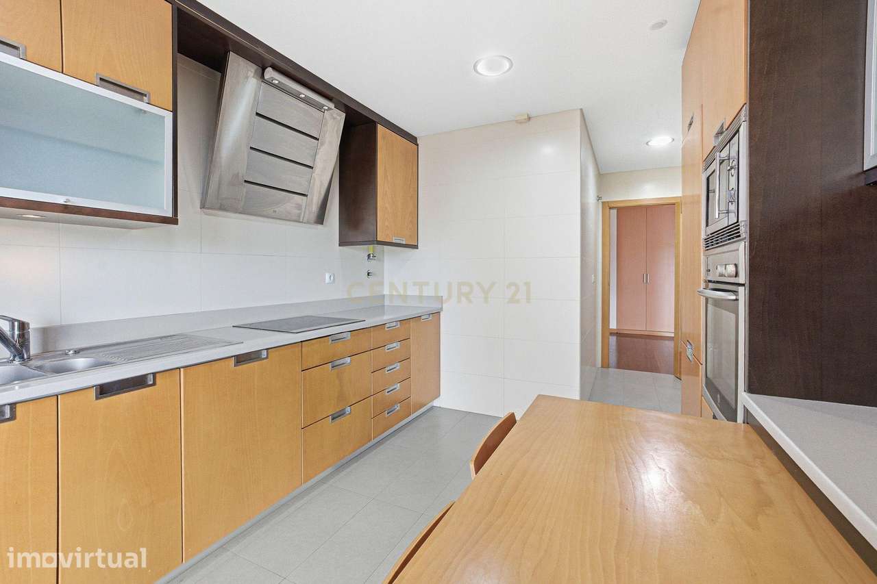Apartamento T3 com box de 30 m² | Vila Chã – Amadora - Grande imagem: 2/38