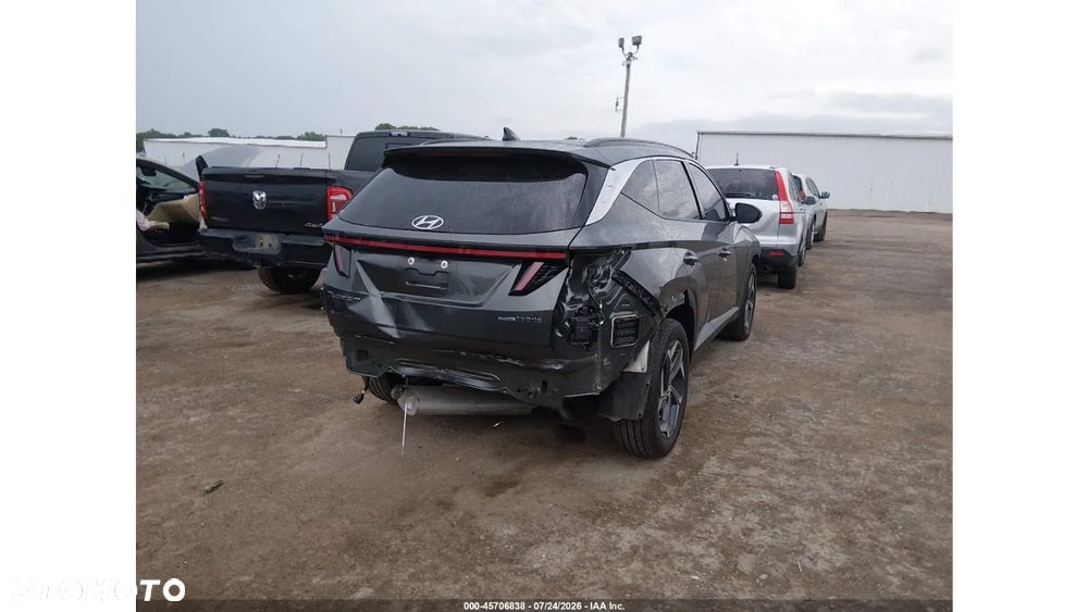 Hyundai Tucson - 6
