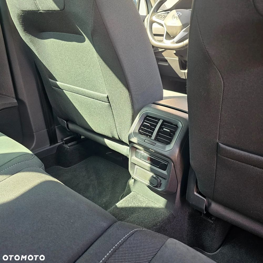 Volkswagen Tiguan 1.5 TSI EVO Elegance DSG - 9