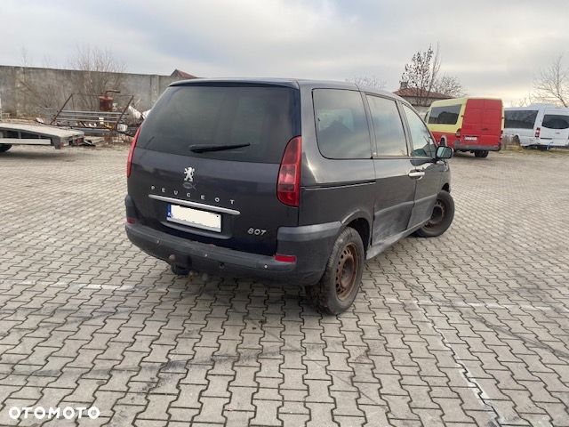 Peugeot 807 - 2