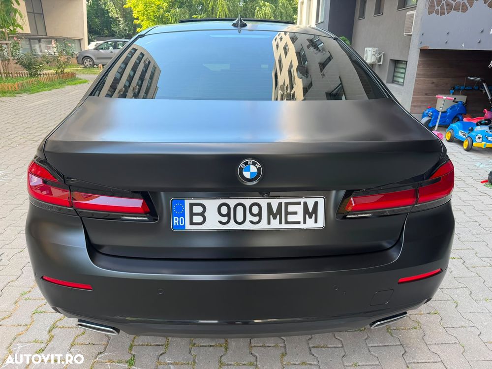 BMW 5 Series 2021 — imagine 7