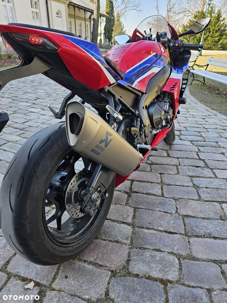 Honda CBR - 4