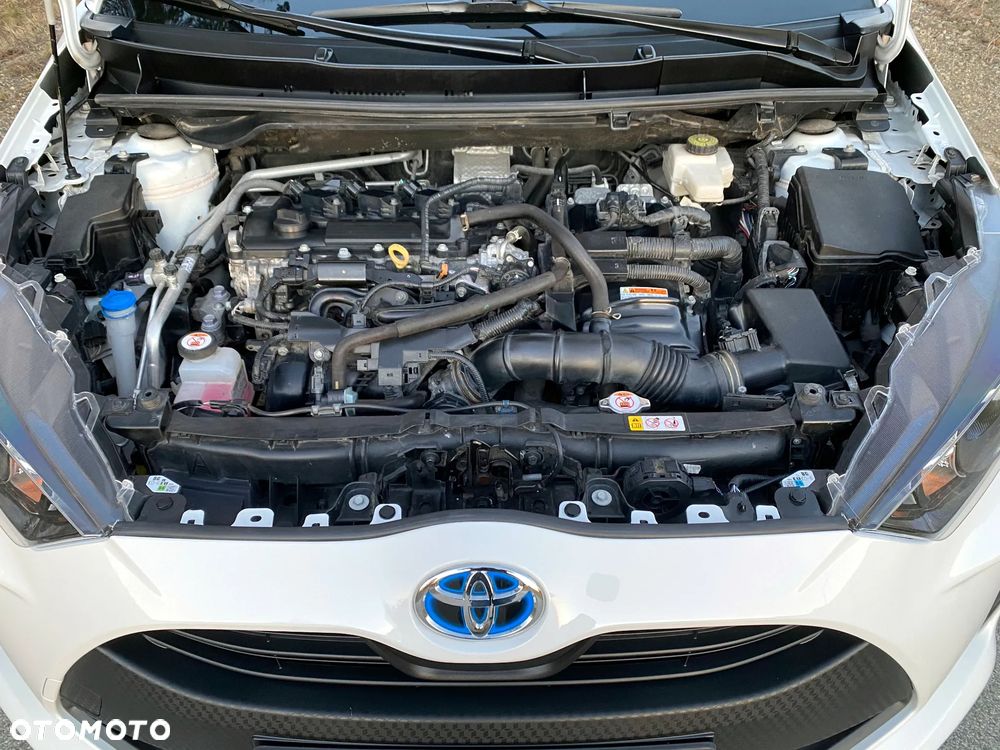 Toyota Yaris - 18