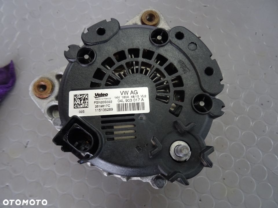 04L903017A alternator 2.0 TDI CNH DEU Audi A4 A5 A6 C7 czesci - 2