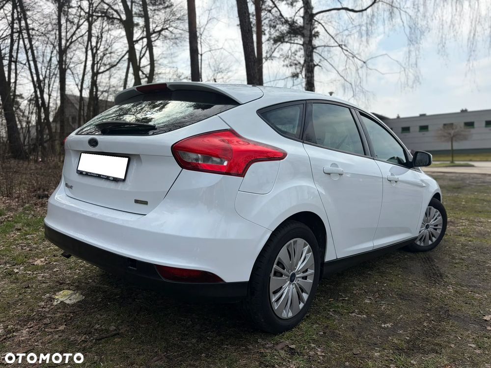 Ford Focus 1.0 EcoBoost Trend - 4