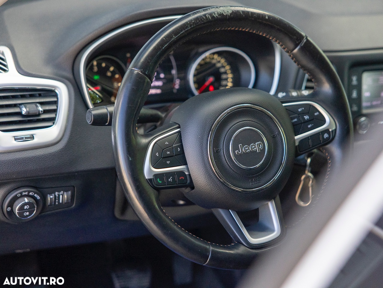 Jeep Compass 2.0 M-Jet 4x4 AT Longitude - 9