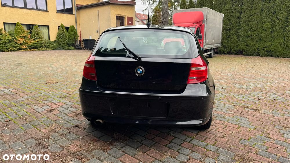 BMW Seria 1 118d - 5