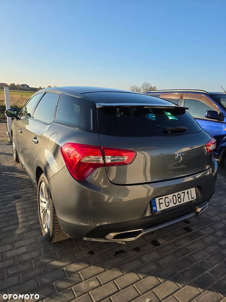 Citroën DS5 2.0 HDi Hybrid4 SoChic MCP - 8